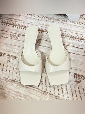 MNG sandals